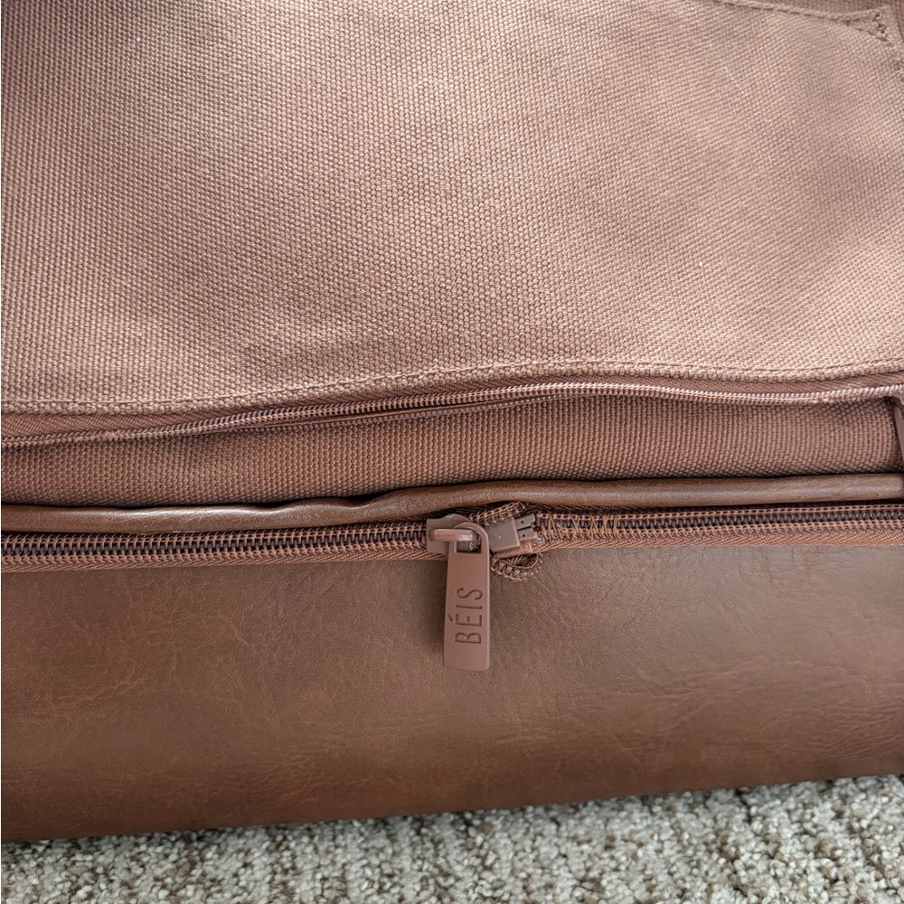 BEIS Mini Weekender - Maple - Picture 10 of 10